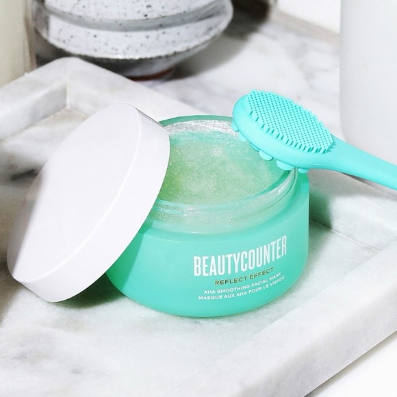 🛑🛑 Clearance Sale🛑🛑
Beautycounter Reflect Effect AHA Smoothing Facial Mask - Picture 2 of 7